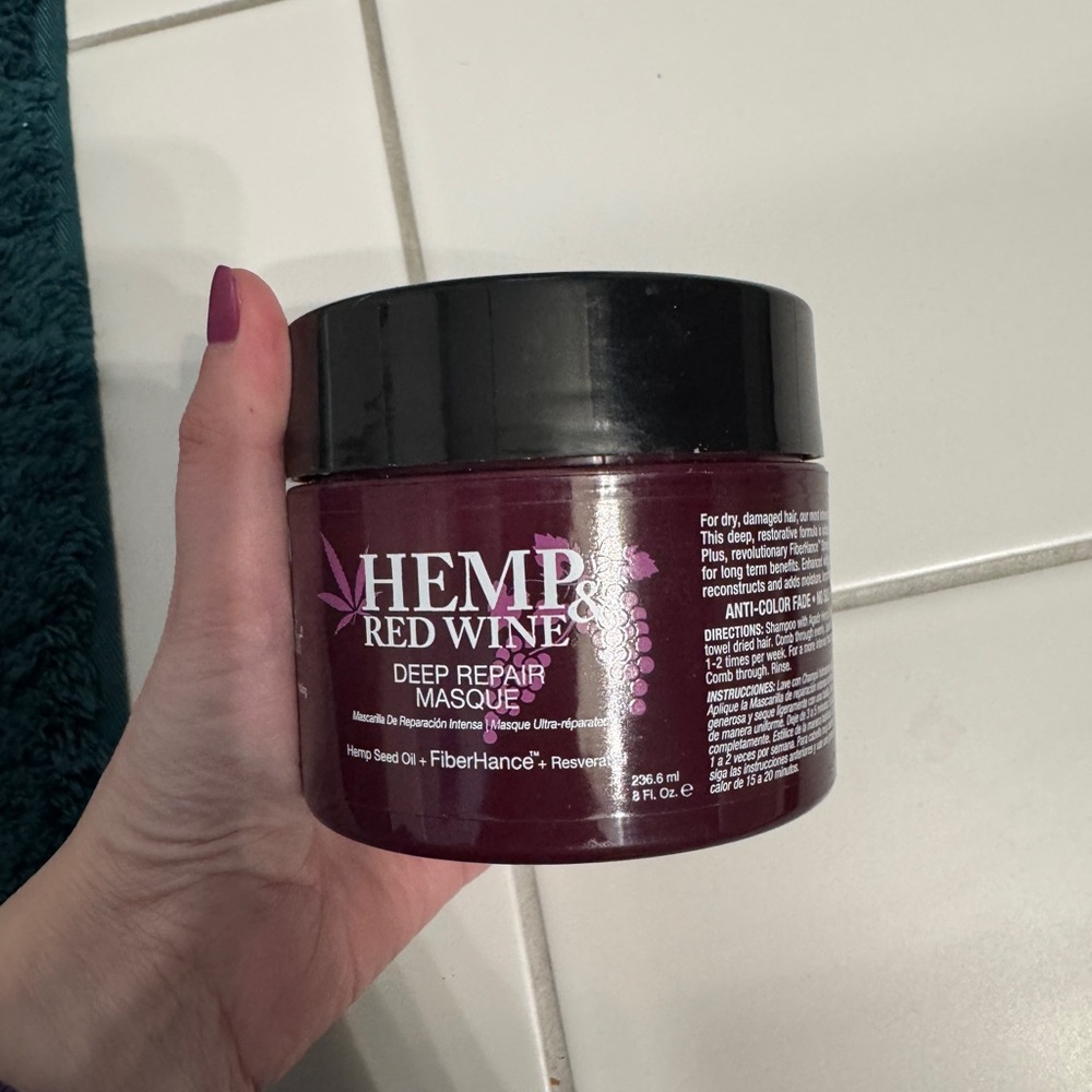 Hemp and red wine hair repair mask